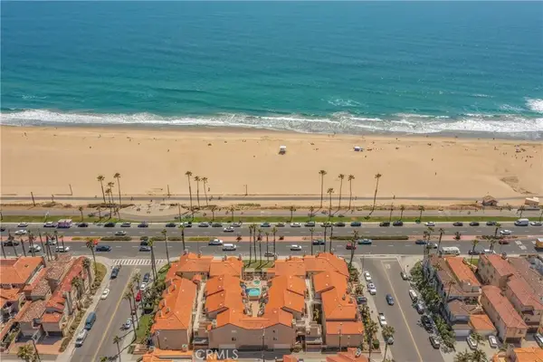 2000 Pacific Coast Highway #313, Huntington Beach, CA 92648