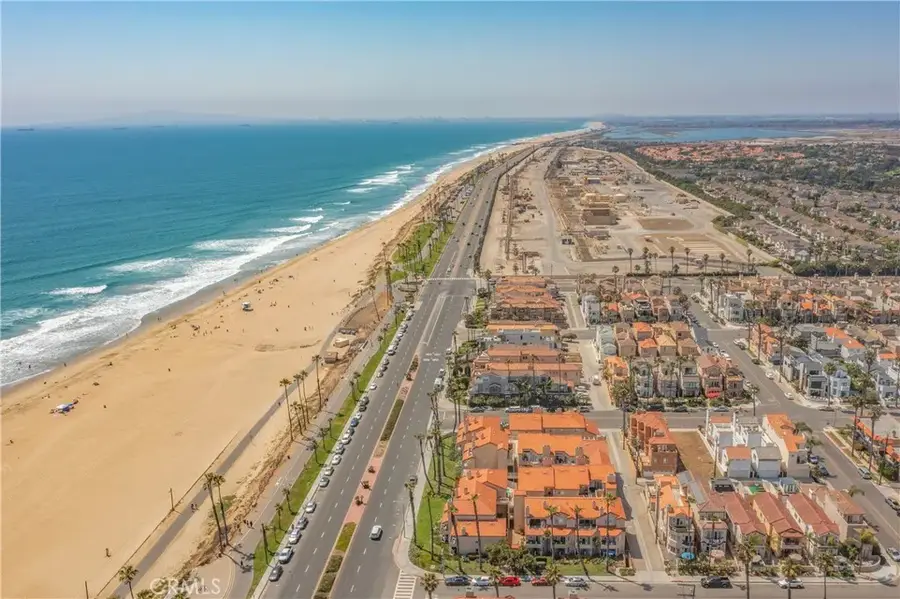 2000 Pacific Coast Highway #313, Huntington Beach, CA 92648 - Image #3