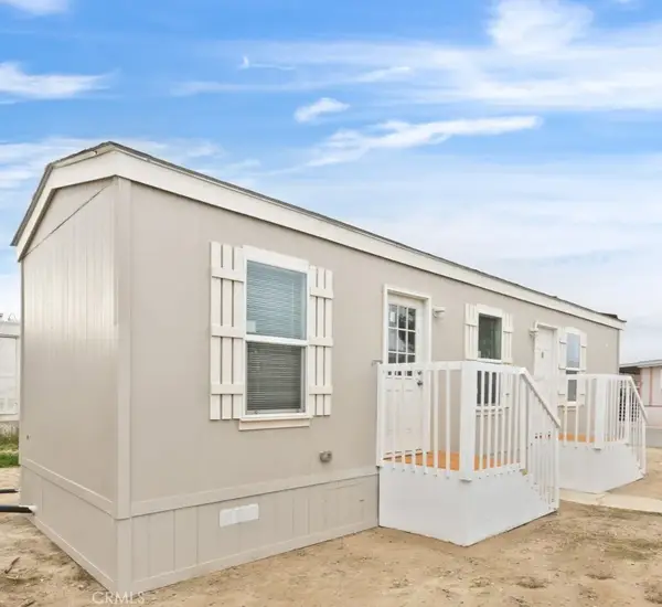 15252 Seneca #13, Victorville, CA 92394