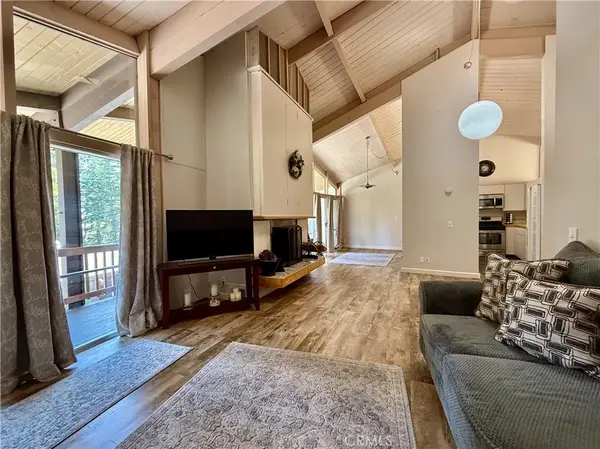 872 Sierra Vista Drive #30, Twin Peaks, CA 92391