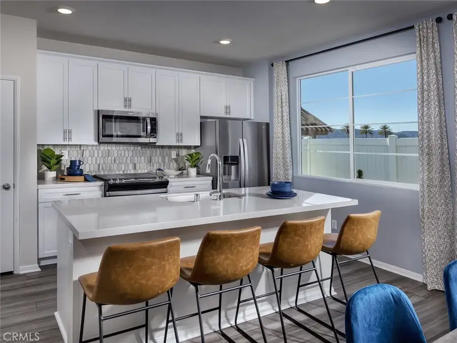 2147 Bergamot Street, Redlands, CA 92374 - Image #2