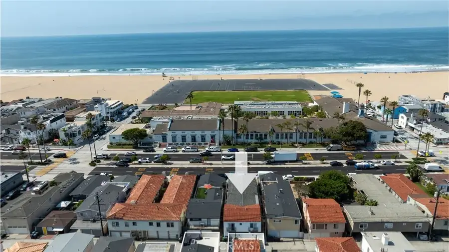 1324 W Balboa Boulevard, Newport Beach, CA 92661 - Image #3