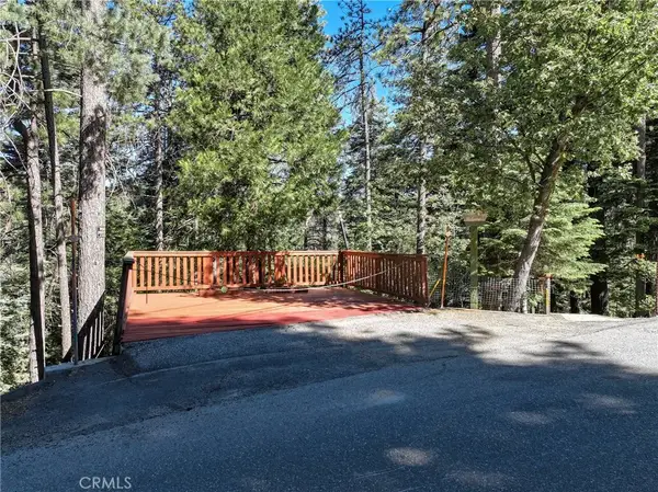 8 Lake Forest, Twin Peaks, CA 92391