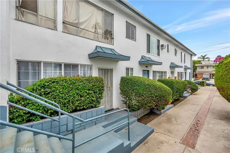 4035 Inglewood Boulevard, Los Angeles, CA 90066 - Image #2