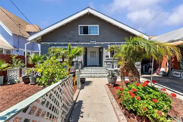 421 W 55th Street, Los Angeles, CA 90037