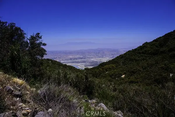 34550 S. Main Divide, Lake Elsinore, CA 92530