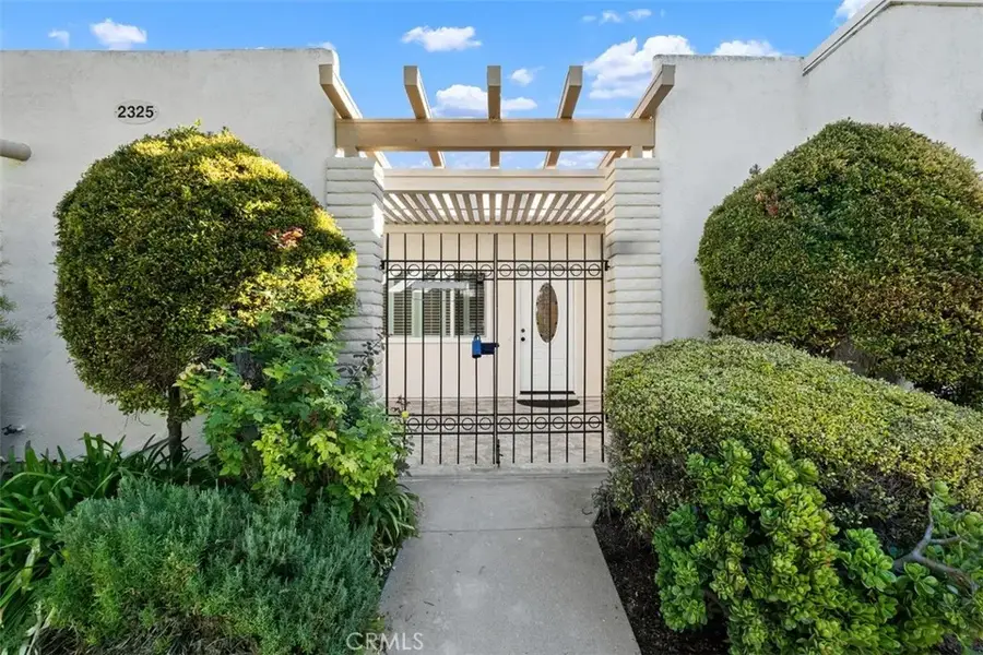 2325 Via Mariposa West #C, Laguna Woods, CA 92637 - Image #2