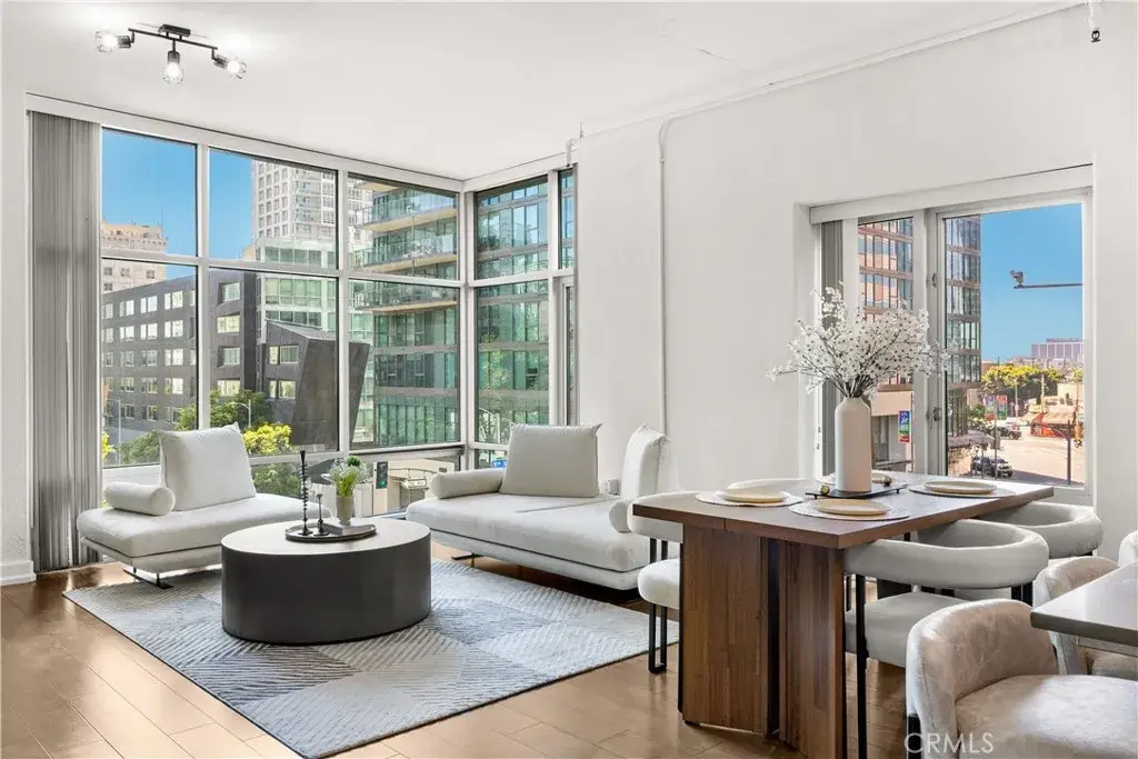 645 W 9th Street #303, Los Angeles, CA 90015 - Image #1