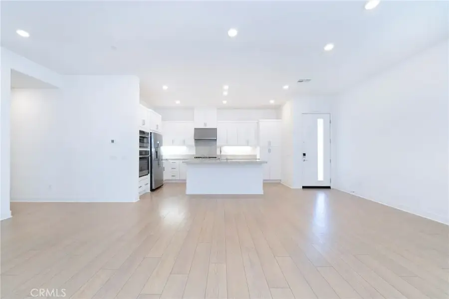 207 Abacus, Irvine, CA 92618 - Image #3