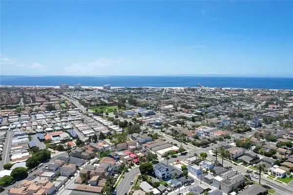 632 Indianapolis Avenue, Huntington Beach, CA 92648