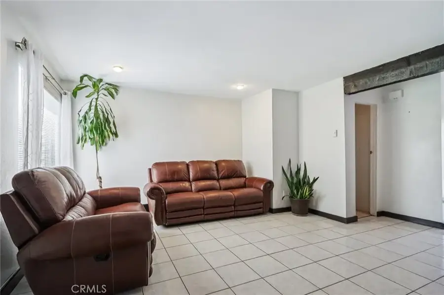 561 W Alton Avenue #39, Santa Ana, CA 92707 - Image #3