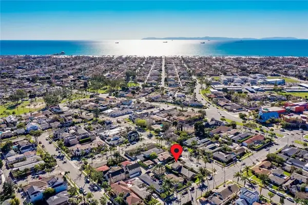 118 Adams Avenue, Huntington Beach, CA 92648