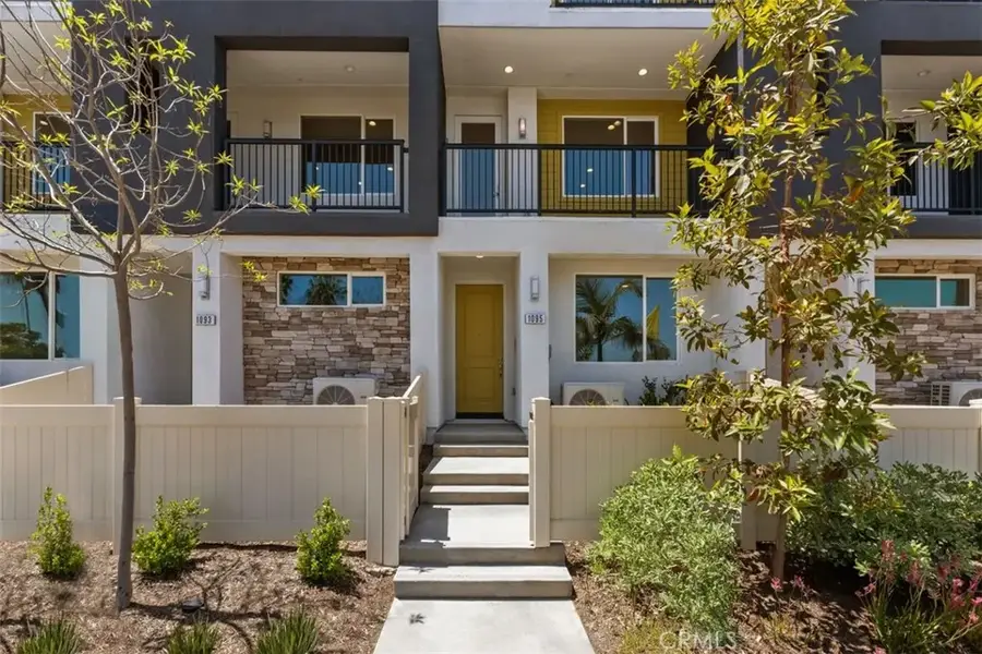 1095 N Harbor Boulevard, Anaheim, CA 92801 - #2