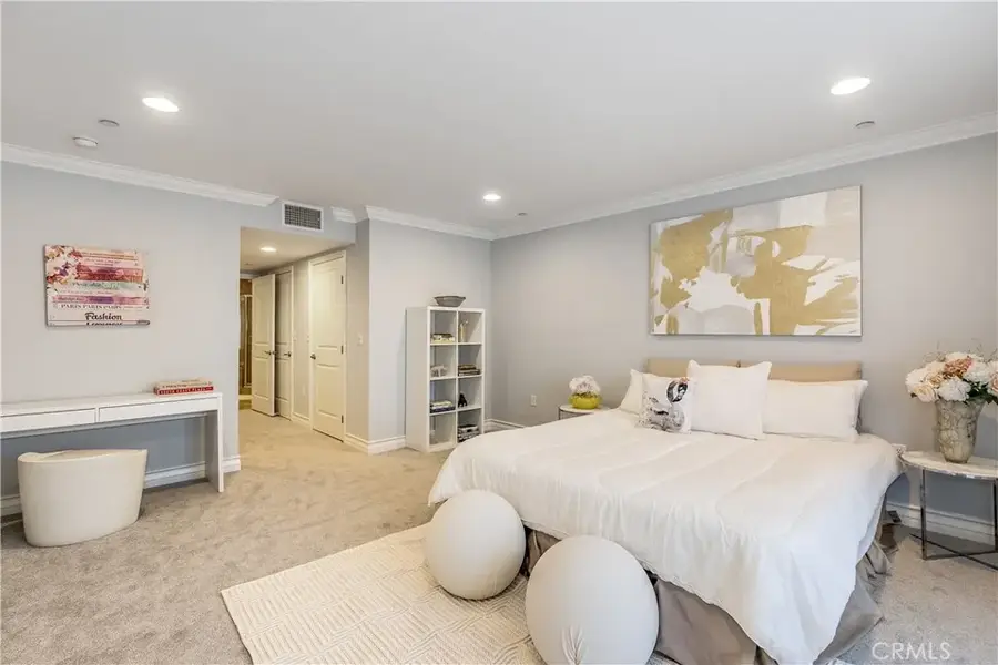 1417 S. Westgate #203, Los Angeles, CA 90025 - Image #3