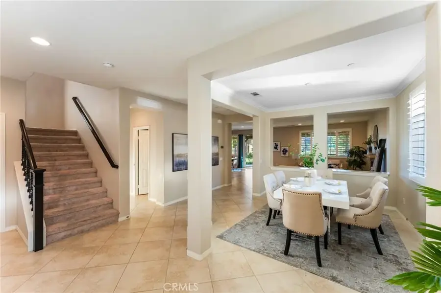 22494 Brightwood Place, Saugus, CA 91350 - Image #2