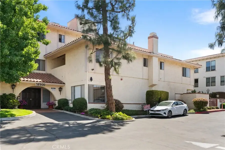 18900 Delaware Street #48, Huntington Beach, CA 92648 - Image #2