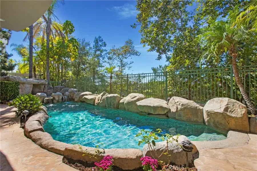 49 Golf Ridge Drive, Rancho Santa Margarita, CA 92679 - Image #3