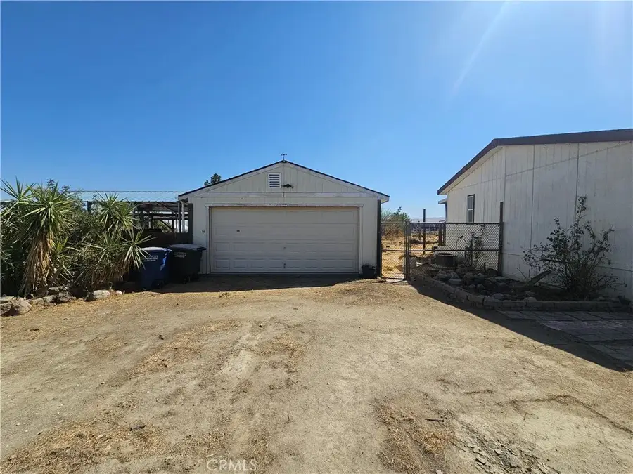 28173 Chaparral Avenue, Taft, CA 93268 - Image #3