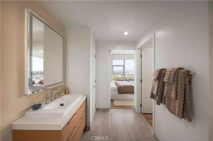 9 Macarthur Place #1106, Santa Ana, CA 92707 - Image #2