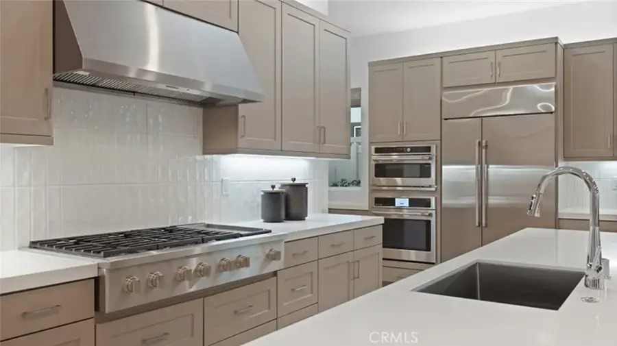 29606 Paseo Capilla, Valencia, CA 91354 - Image #3