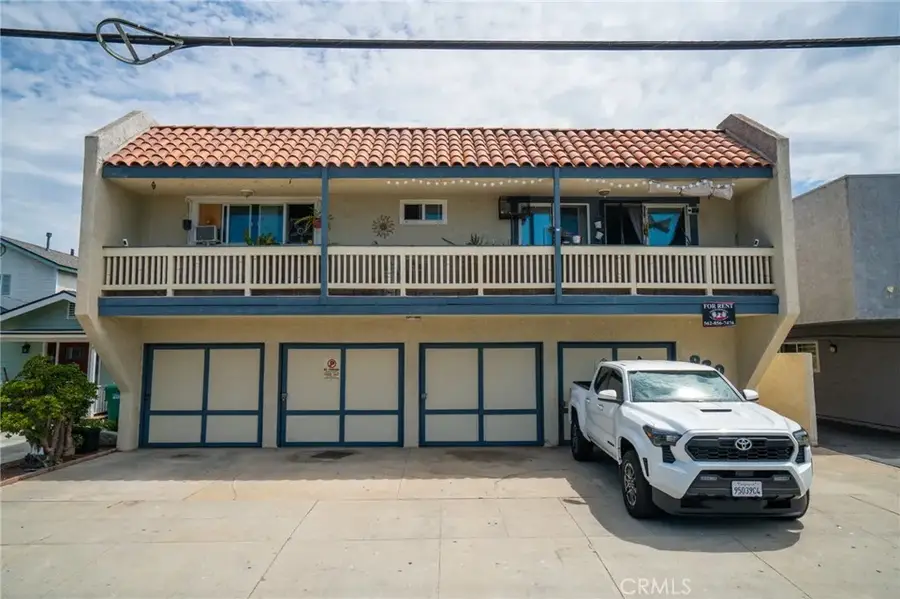 920 Loma Avenue, Long Beach, CA 90804 - Image #2