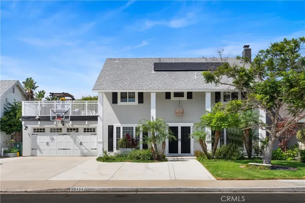 20131 Crown Reef Ln, Huntington Beach, CA 92646 - Image #1