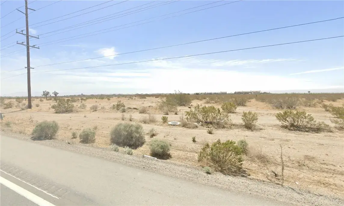 11695 Palmdale Rd, Victorville, CA 92395 - Image #1