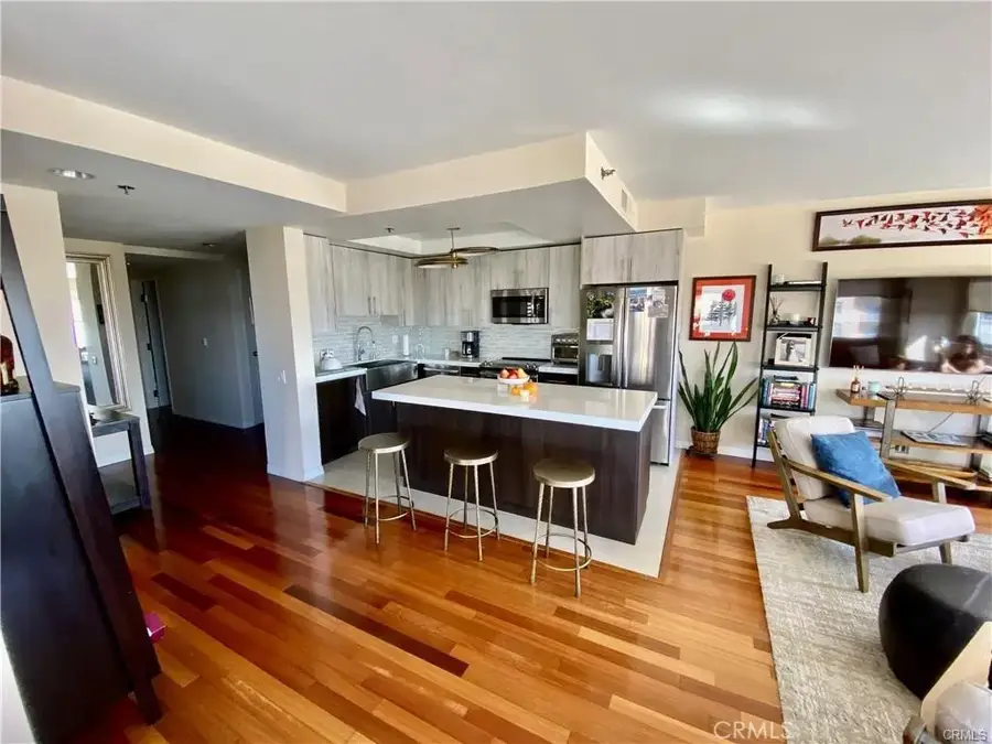 525 E Seaside Way #1203, Long Beach, CA 90802 - Image #3