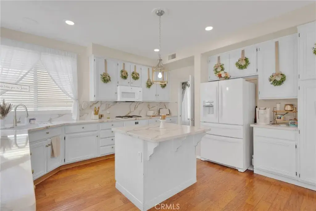 42257 Sand Palm Way, Lancaster, CA 93536 - Image #1