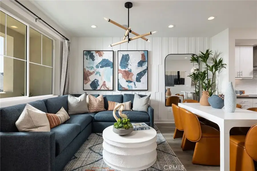 121 Towns Avenue, Upland, CA 91786 - Image #2