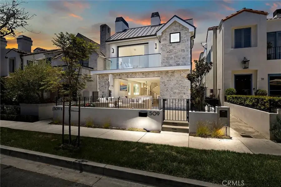 509 Carnation, Corona Del Mar, CA 92625 - Image #3