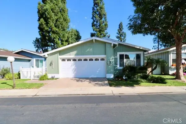 1529 Canyon Lake #140, Santa Ana, CA 92705