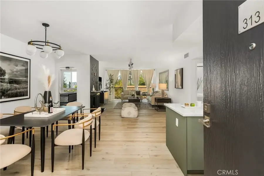 1351 N Crescent Heights Boulevard #313, West Hollywood, CA 90046 - Image #3