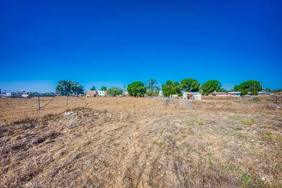 743 American, Beaumont, CA 92223 - Image #2