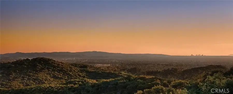 557 Peninsula, Irvine, CA 92602 - Image #2