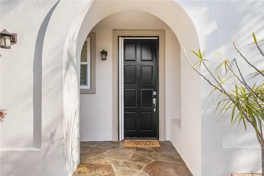 304 Goldenwest Street, Huntington Beach, CA 92648 - Image #3