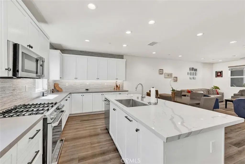 115 Hideaway Loop, Mission Viejo, CA 92692 - Image #1