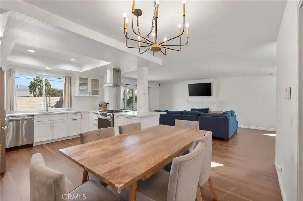 2261 E Badillo, Covina, CA 91724 - #1