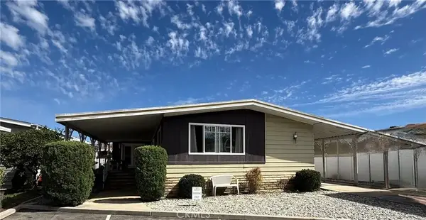 18601 Newland #12, Huntington Beach, CA 92646