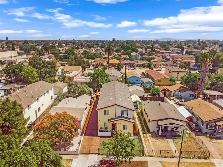 330 E 101st Street, Los Angeles, CA 90003 - Image #2