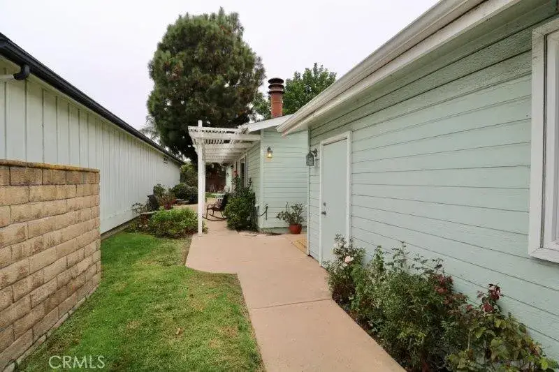 2544 Forrest Lake #20, Santa Ana, CA 92705 - Image #3