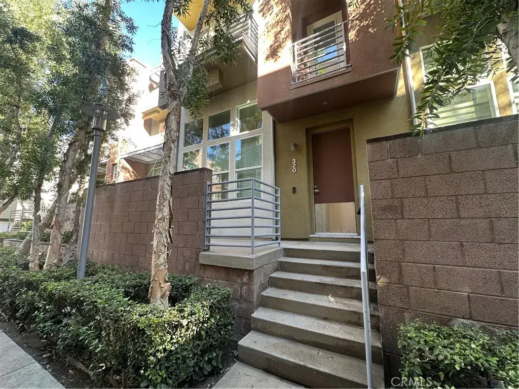 320 E Jeanette Lane, Santa Ana, CA 92705 - Image #1