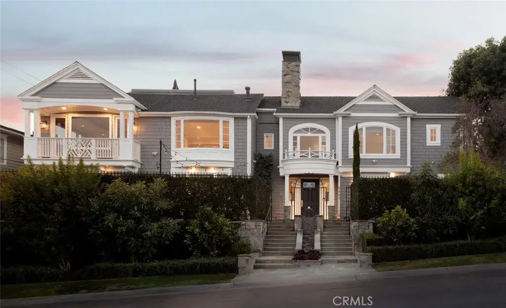 125 Kings Place, Newport Beach, CA 92663 - Image #1