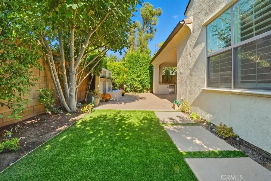 65 Rolling Green, Irvine, CA 92620 - Image #3