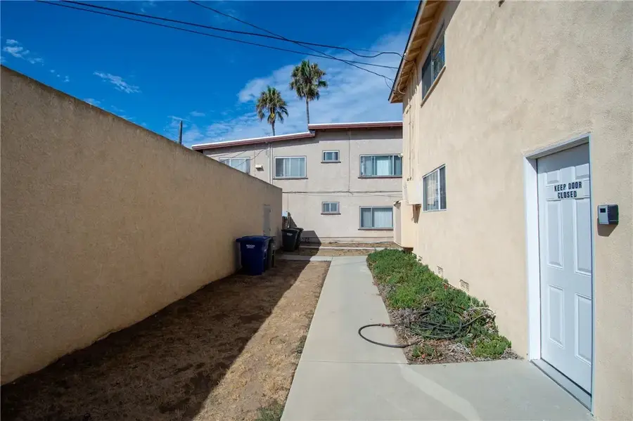 906 E Imperial, El Segundo, CA 90245 - Image #3