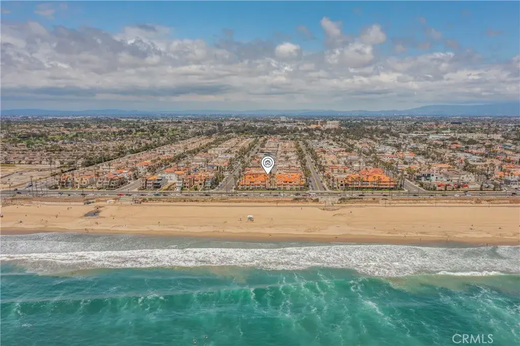 2000 Pacific Coast Hwy #309, Huntington Beach, CA 92648 - Image #1