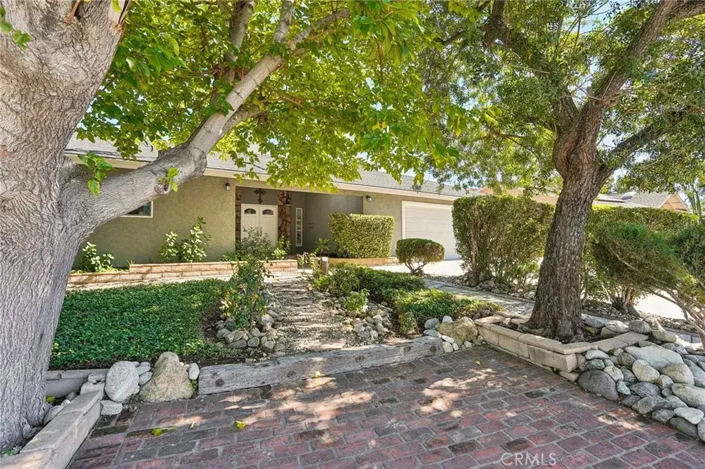 1030 S Danehurst Avenue, Glendora, CA 91740 - #1