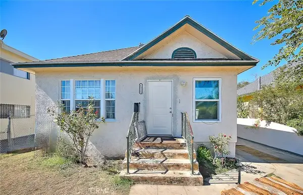 6915 Bonsallo, Lake Los Angeles, CA 90044