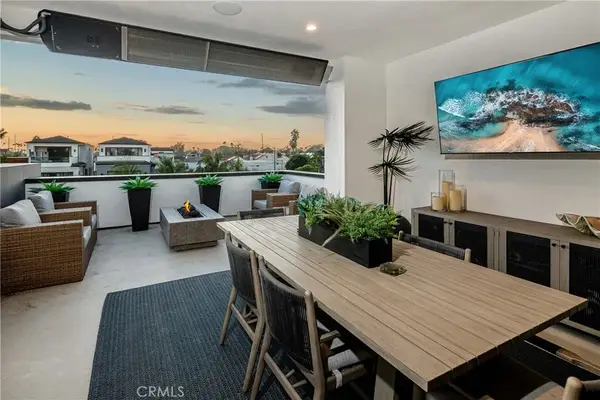 1004 Huntington, Huntington Beach, CA 92648