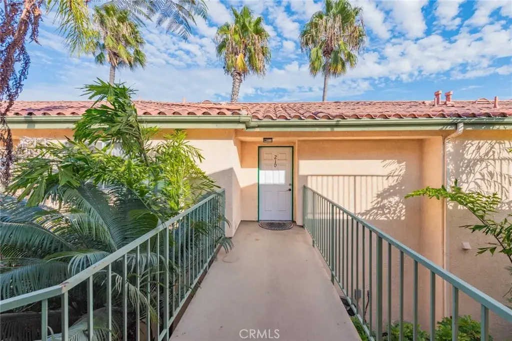 1207 Obispo Avenue #210, Long Beach, CA 90804 - Image #1